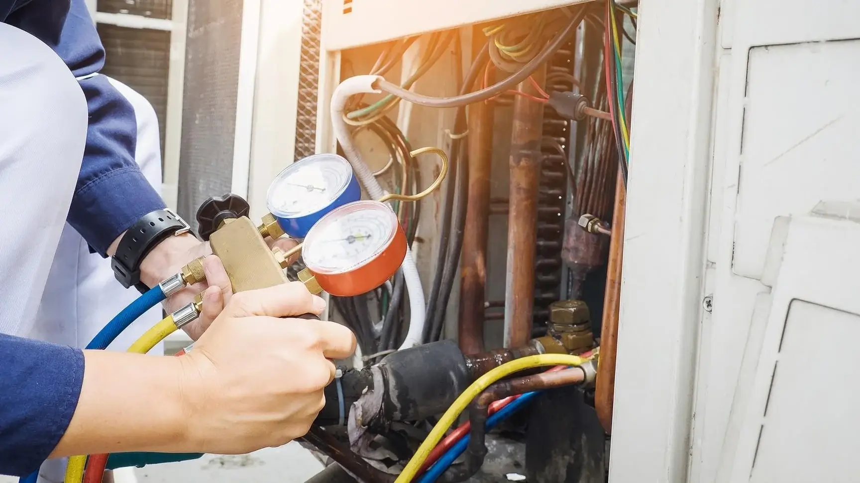 AC Gas Refilling